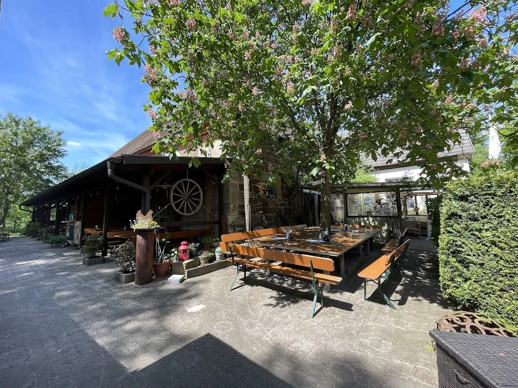 Land-Gast-Hof Walkmuhle restaurant in Feuchtwangen
