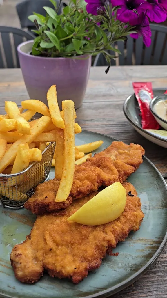 Restaurant klein und fein_Binz_slider_image_2