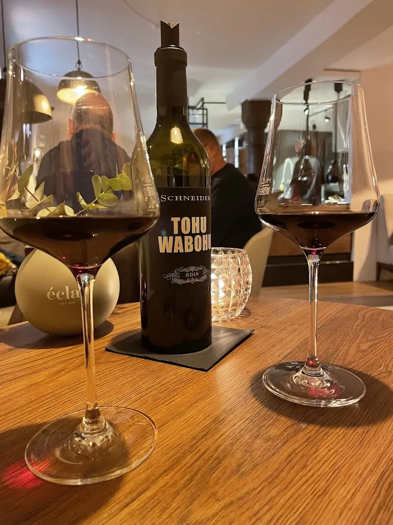 Laura Hartnagel_Hibbard²_Feuchtwangen_review