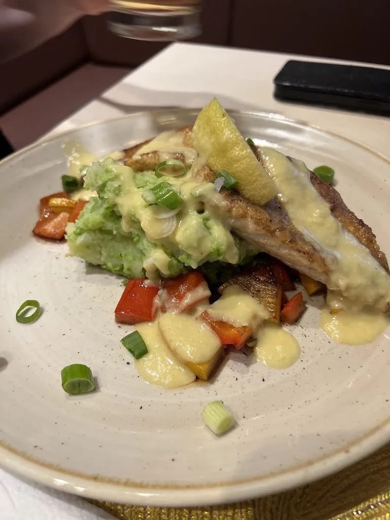 Strahl Au_LIVE WERK Das HafenRestaurant_Neustrelitz_review