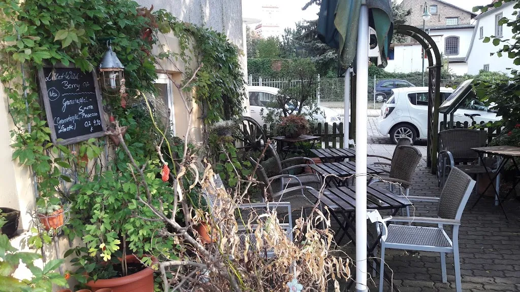 Café und Bistro No. 1_Neustrelitz_slider_image_1