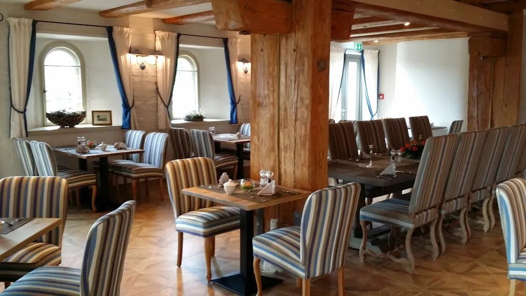 Restaurant "Wild Wasser" ristorante a Neustrelitz