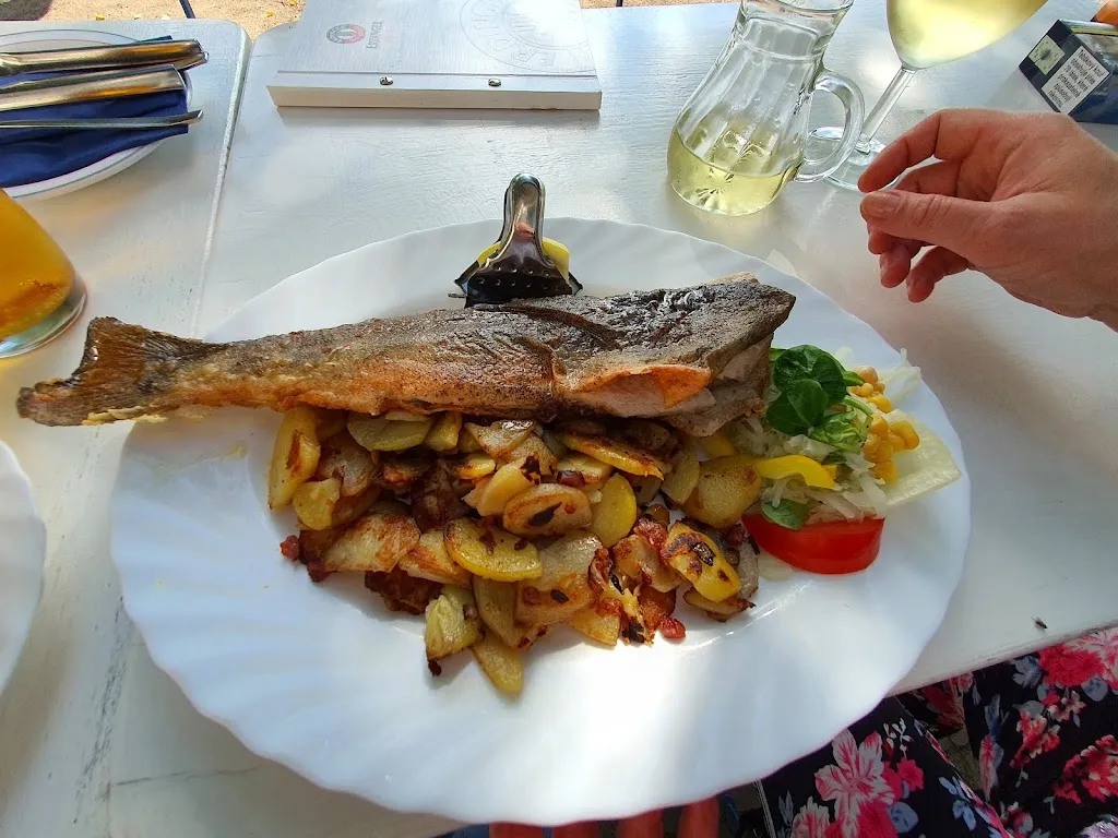 Inselgaststätte Helgoland_Neustrelitz_slider_image_2