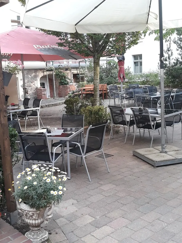 Gaststätte Basement restaurant in Neustrelitz