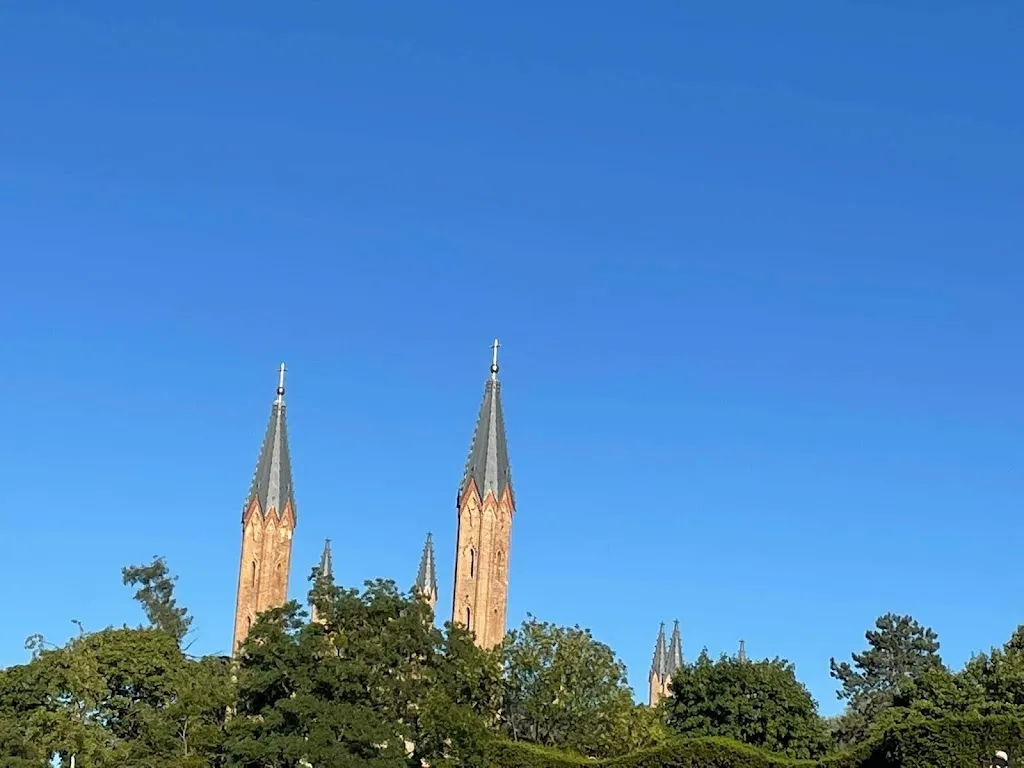 waterfall 07-wodospad07_Neustrelitz Castle Garden_Neustrelitz_review