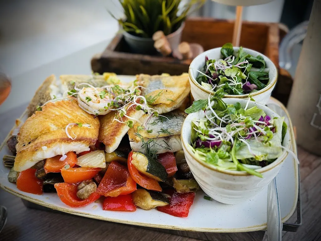 Zum Skipper Das Fischrestaurant_Sellin_slider_image_3