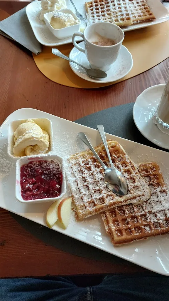 Menu_Restaurant und Café klein&fein_Sellin_immagine_4