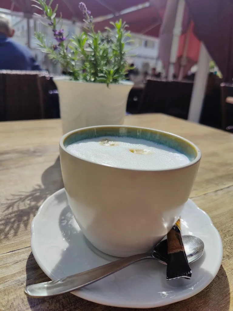 Menu_Restaurant und Café klein&fein_Sellin_immagine_7