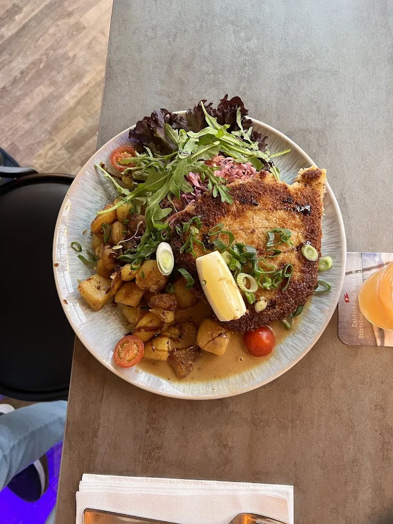 Mohammad Varmazyar_Seebrücke Sellin_Sellin_review