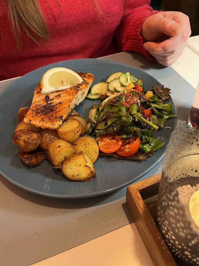 Anne-Maria_Kleines Strandhaus_Sellin_review