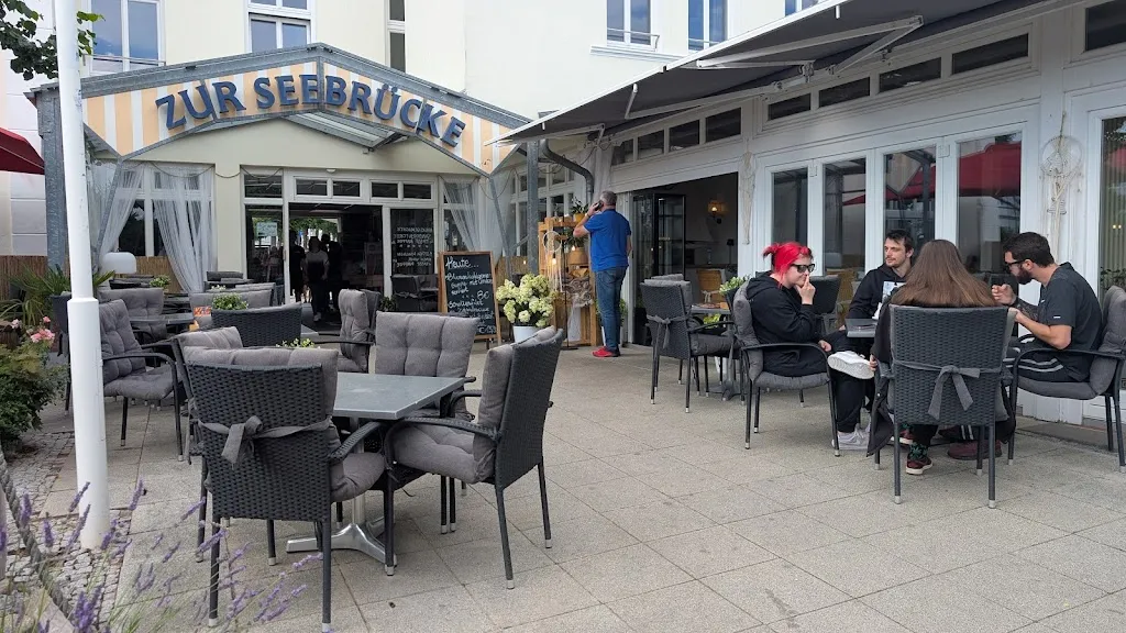 Wiktor Misiek_Restaurant 