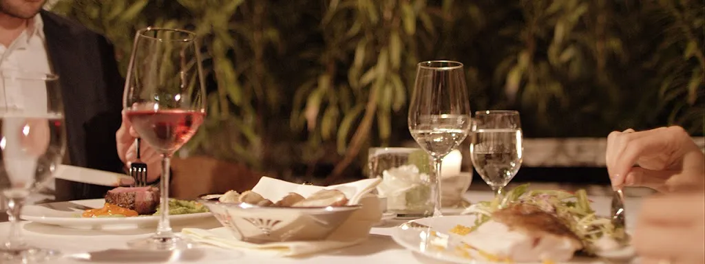 Menu_Restaurant Ambiance im ROEWERS Privathotel & Spa_Sellin_image_5