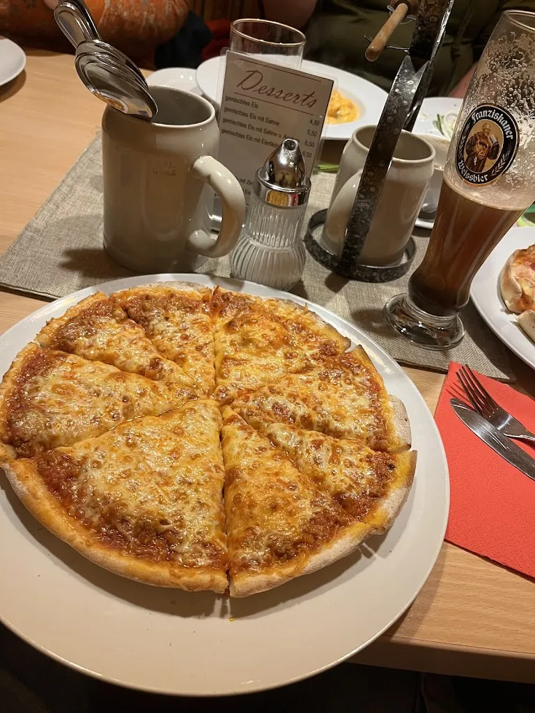 Nico Schiskowski_La Casa_Feuchtwangen_recensione