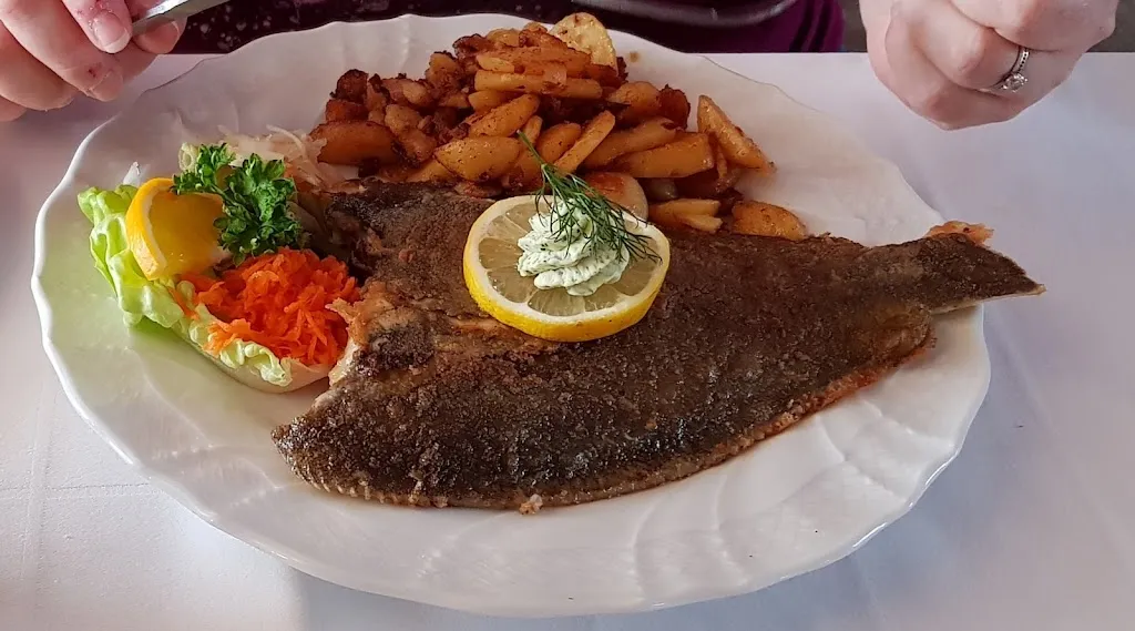 Gaststätte Knornpunkt_Sietow_slider_image_2