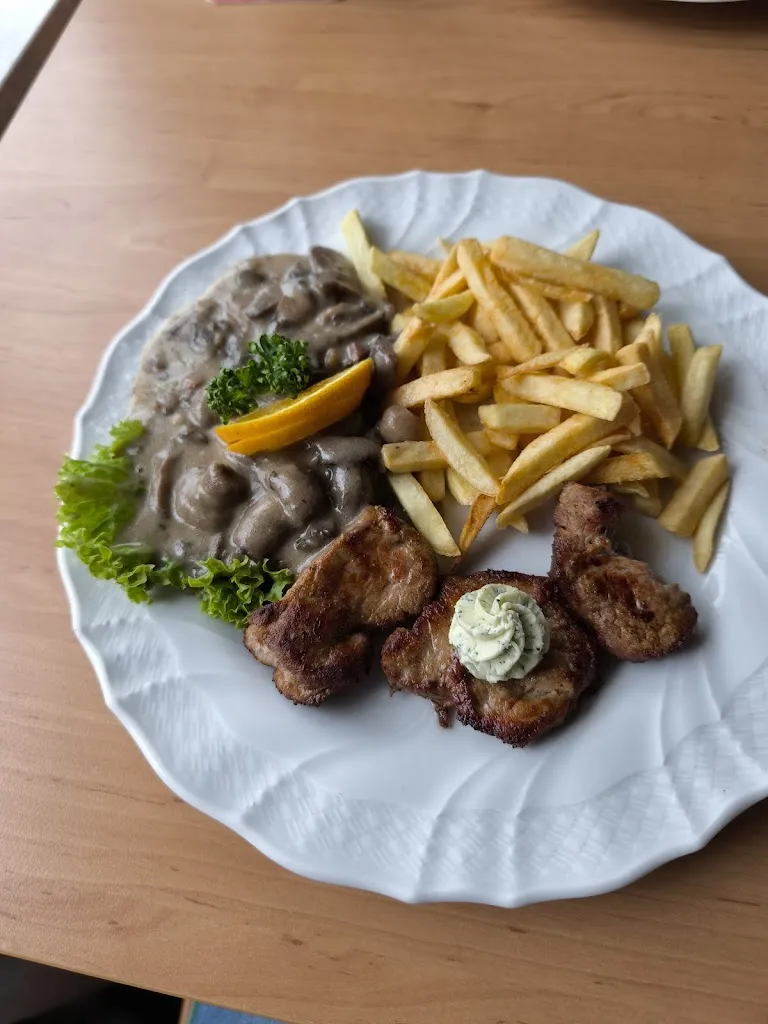 Gaststätte Knornpunkt_Sietow_slider_image_3