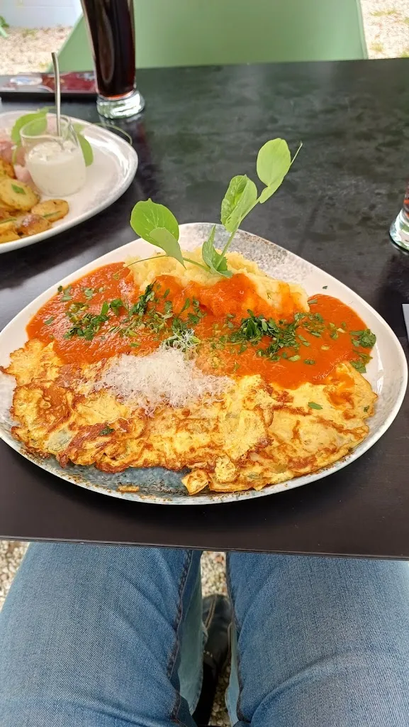 Annemarie Schumann_Bistro Alt Rehse_Penzlin_recensione