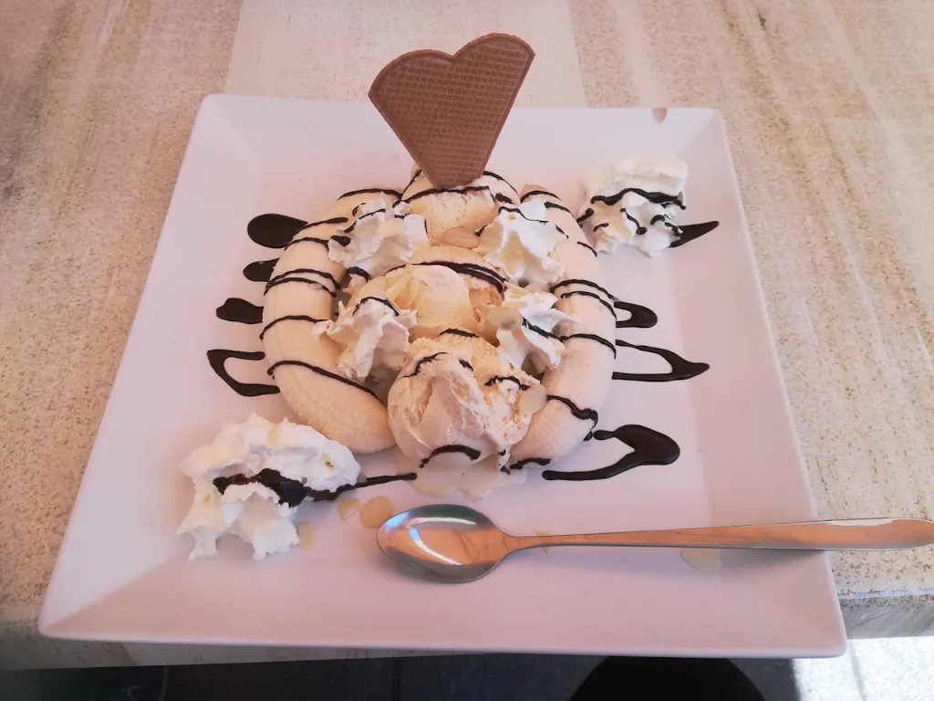 Menu_Eiscafe & Bistro 