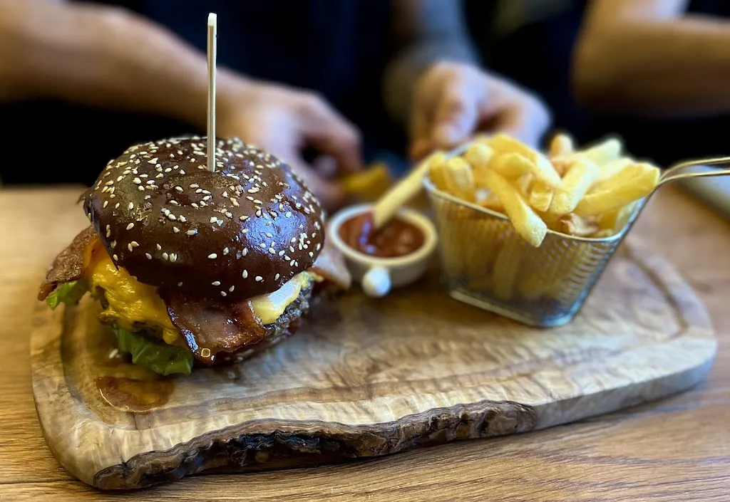 Mr & Mrs_Pasewalk_slider_image_2