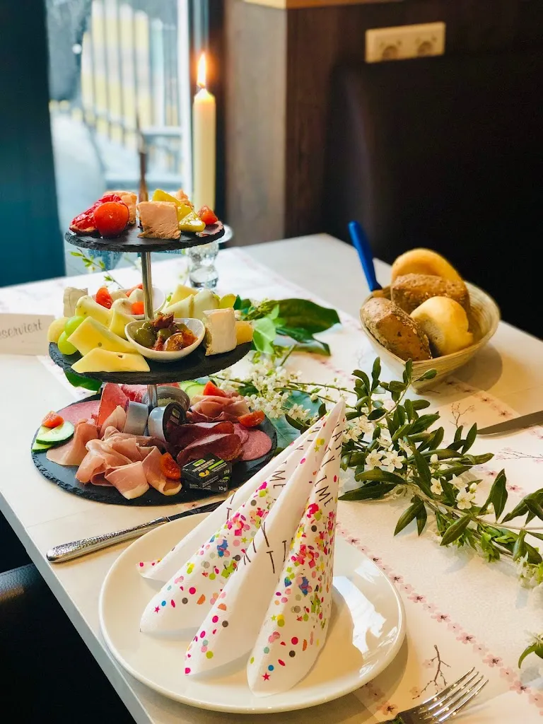 kostBar Café & Restaurant_Göhren_slider_image_2