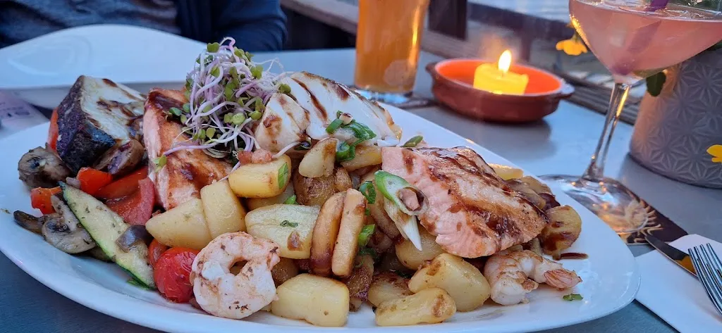 Mandy Schinke_SEASIDE Restaurant & Beach Bar im Strandhaus 1_Göhren_Bewertung