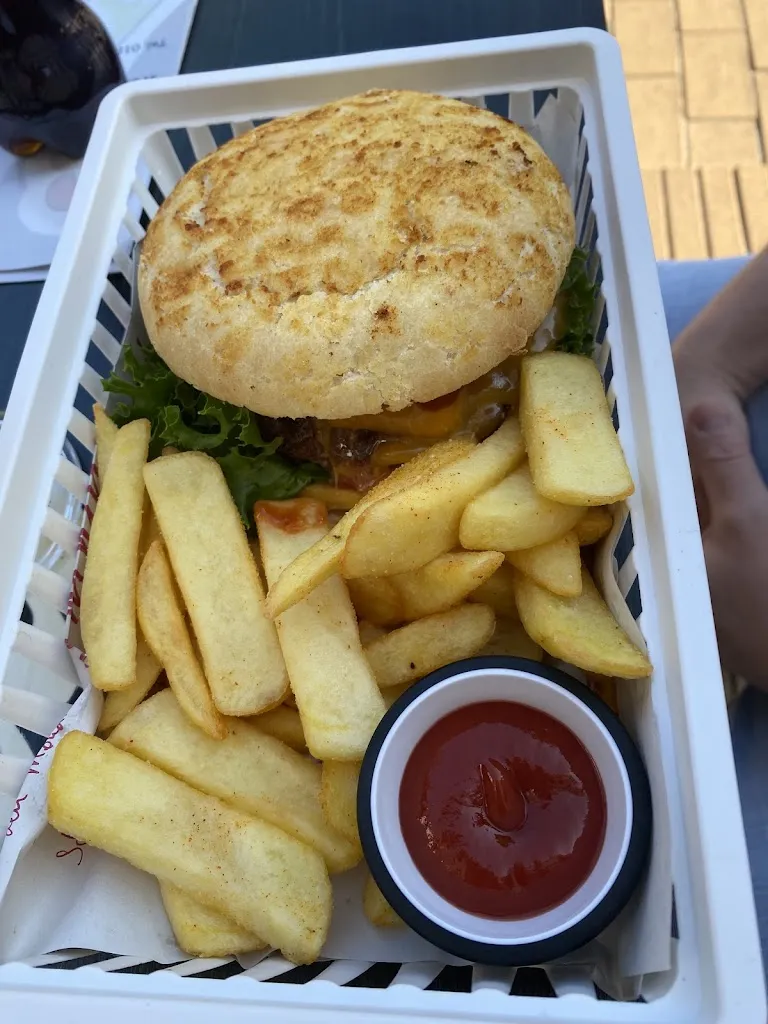 kati gr_Normi‘s Diner_Göhren_review