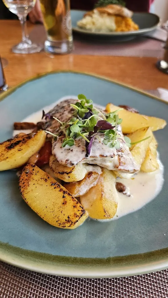 Sarah Ann Adam_R&R Restaurant Zum Kranich_Baabe_review