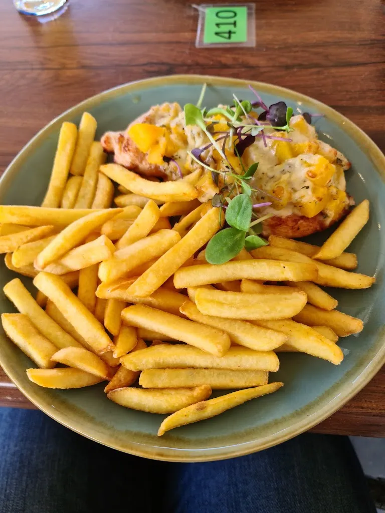 Dani S._R&R Restaurant Zum Kranich_Baabe_review