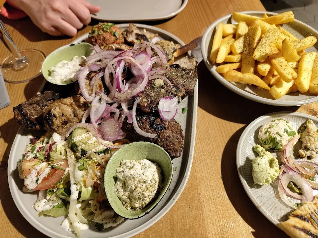 Menu_Neo Kastro - griechisch-mediterranes Restaurant 🌿_Donau_image_4