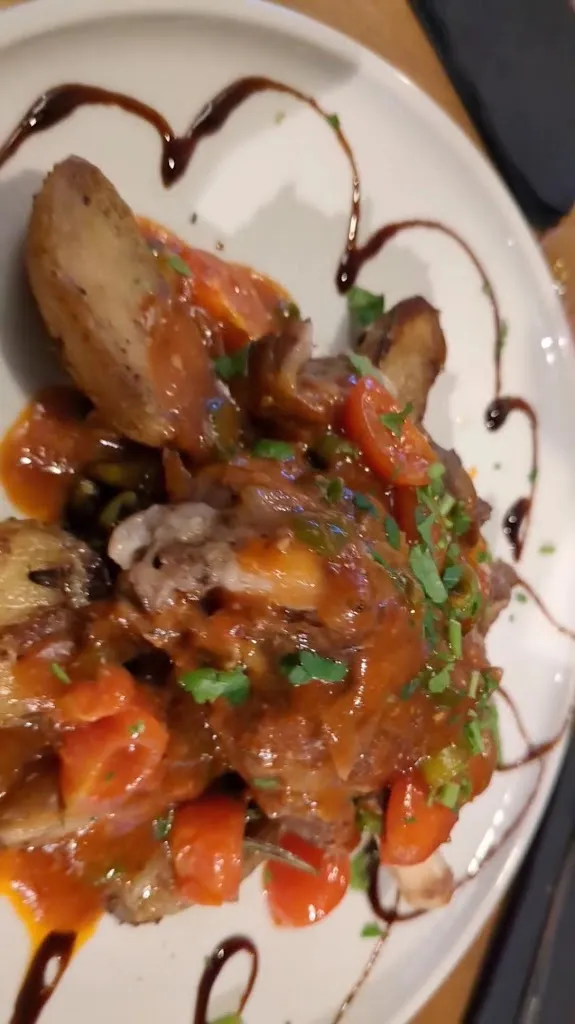 Neo Kastro - griechisch-mediterranes Restaurant 🌿_Donau_slider_image_2