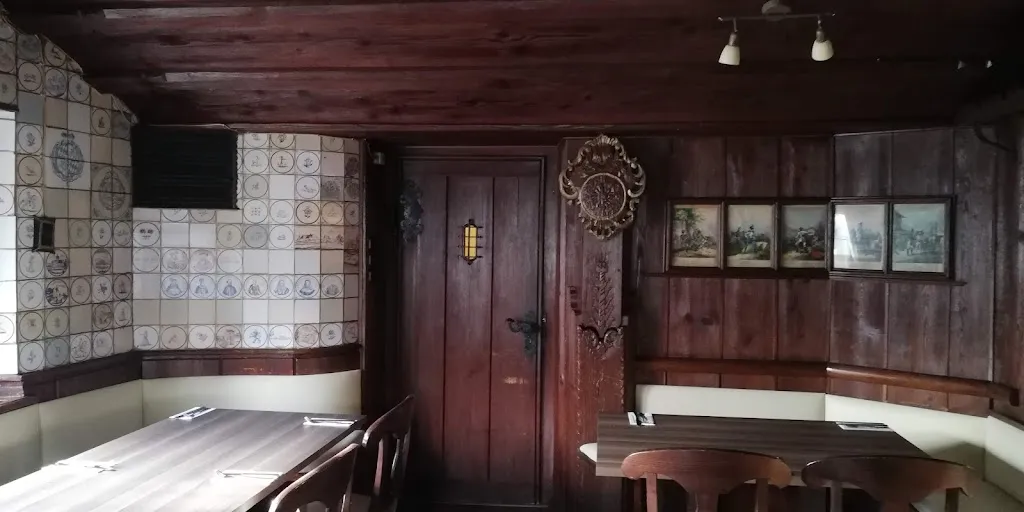 Restaurant Neuhof "der Grieche" ristorante a Donau