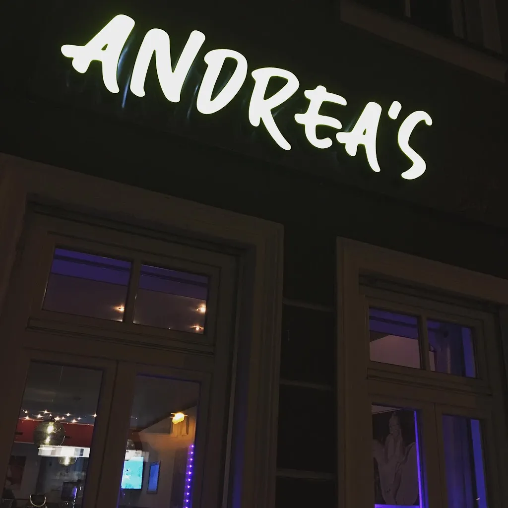 Andrea's Cafe Lounge Bar ristorante a Donau