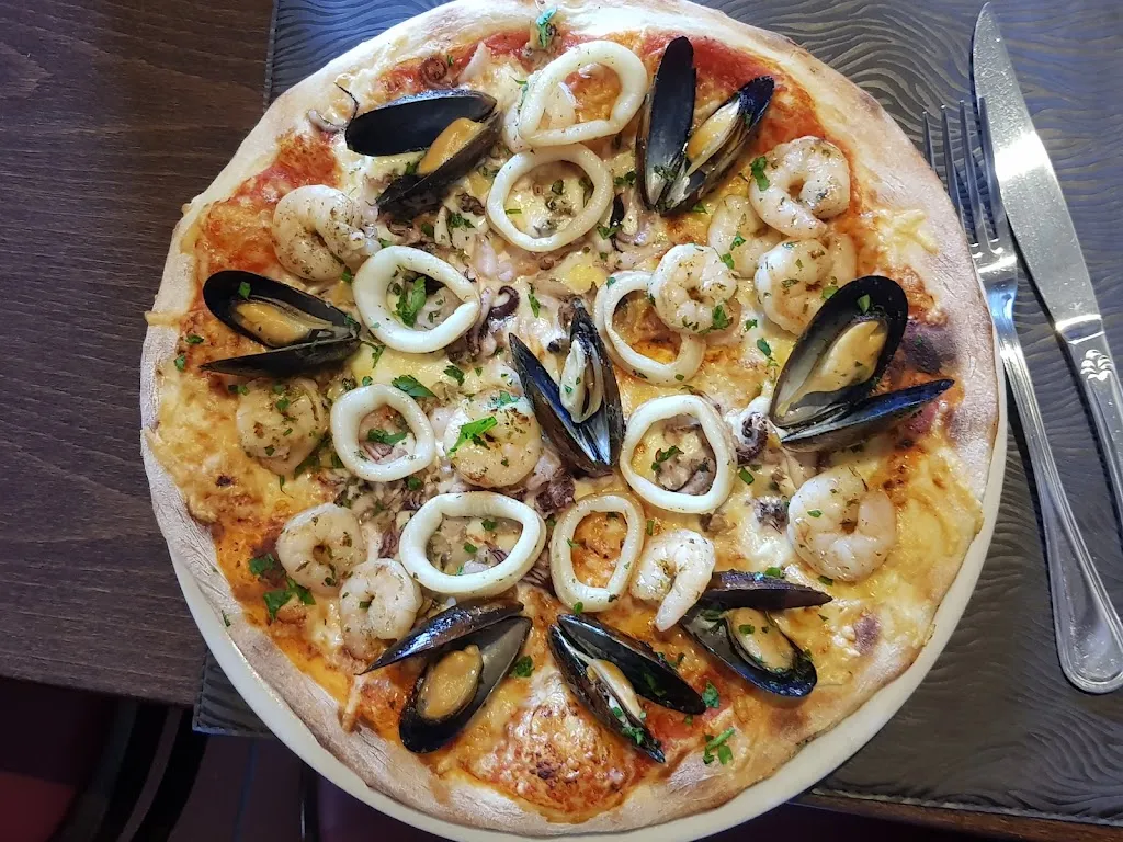 Menu_Pizzeria Raffaello Neuburg_Donau_image_5