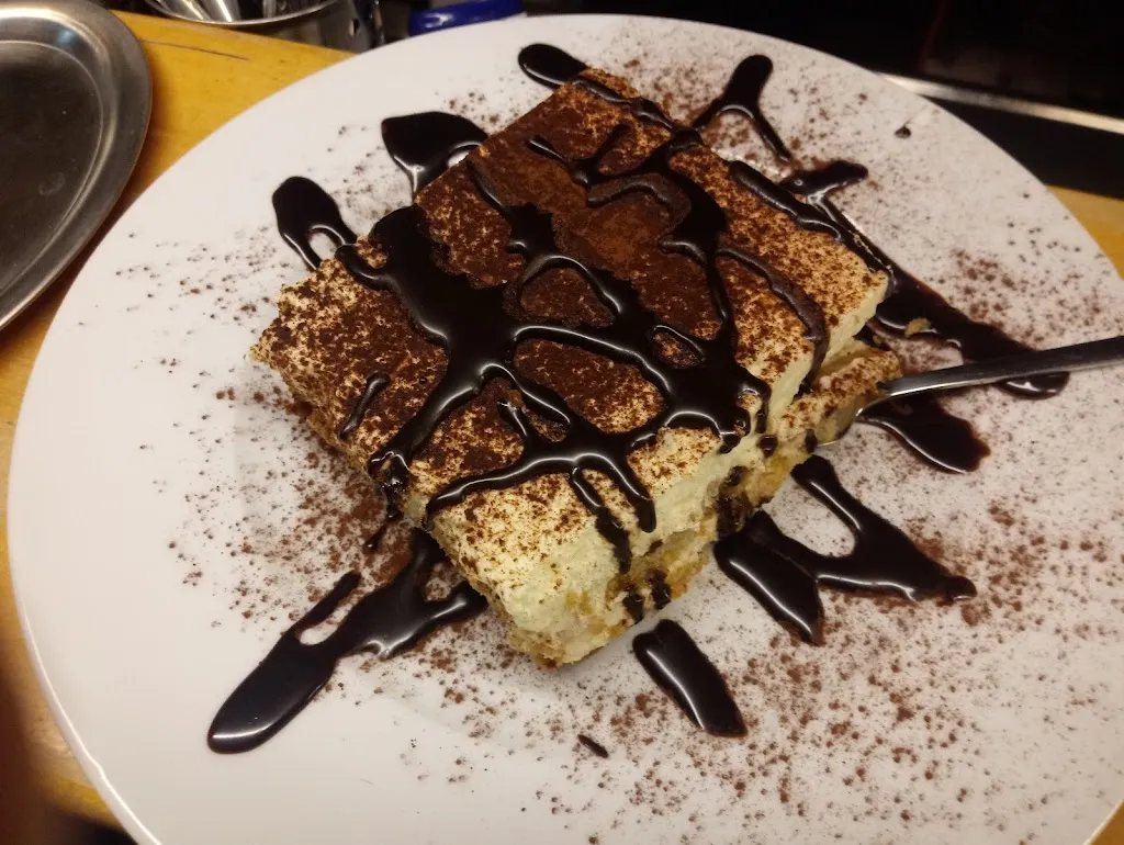 Menu_Pizzeria Raffaello Neuburg_Donau_image_8