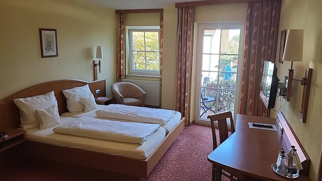 Gasthof Rose restaurant in Flachslanden