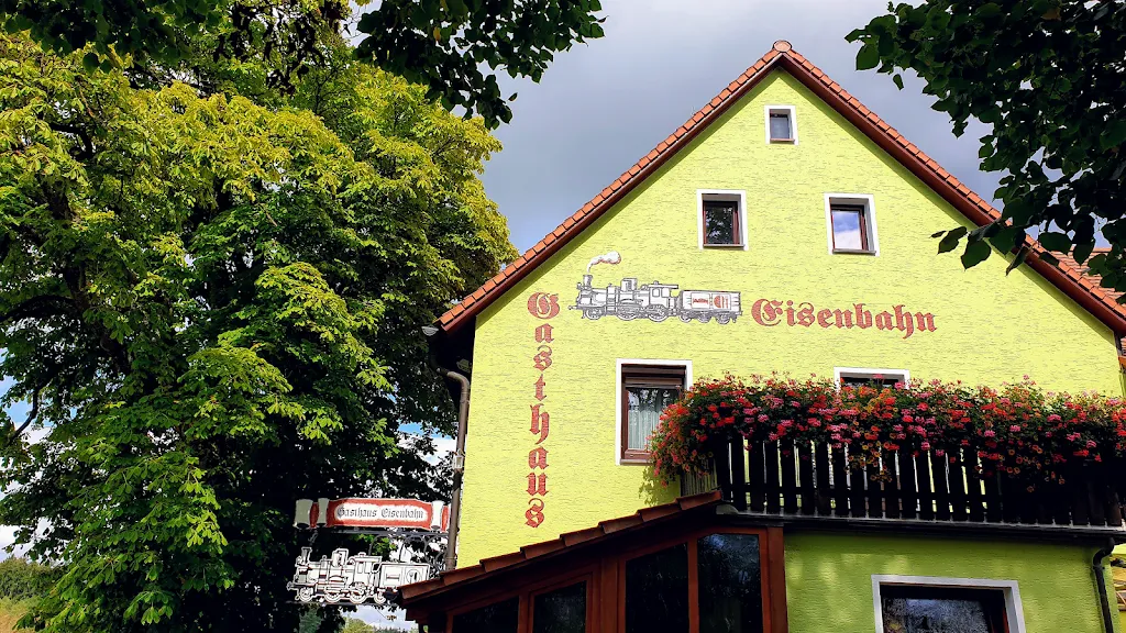 Gasthaus Eisenbahn ristorante a Flachslanden