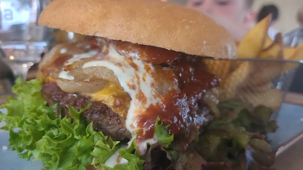 Christian Behrens_Hafengaststätte Möwennest - Matthias Schmidt_Rechlin_review