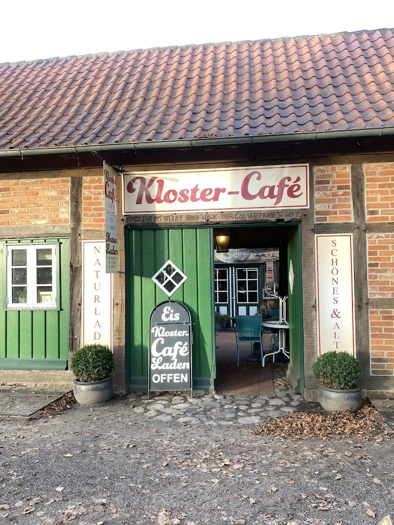 Ilona Nemitz-Schüttke_Klostercafe Rehna_Rehna_recensione