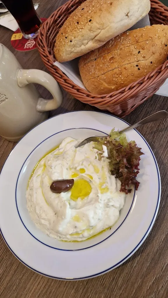 Melanie Schulz_Restaurant Kalispera_Rehna_review