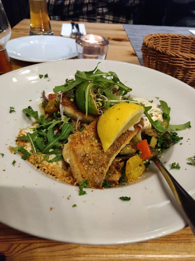 Yuval Yogev_Fischerhaus Plau am See_See_review