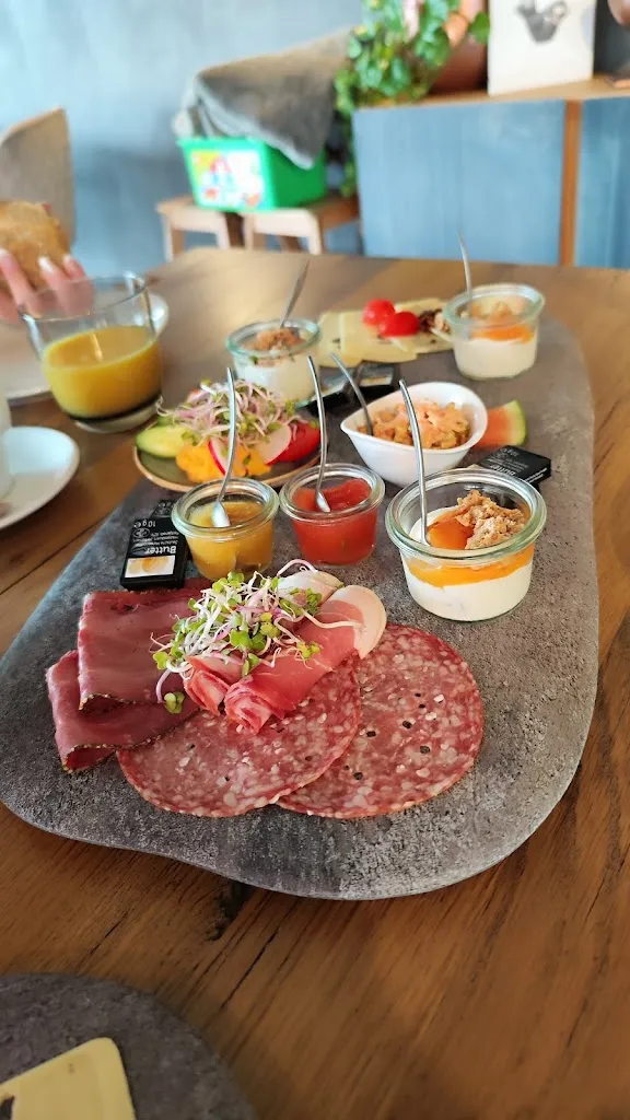 Menu_Hotel & Restaurant Fackelgarten Plau am See_See_image_6