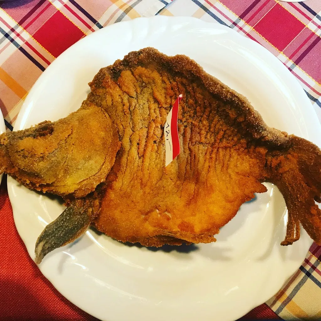 W. Schmidt-Sichermann_Gasthof Zum Kreuz_Flachslanden_review