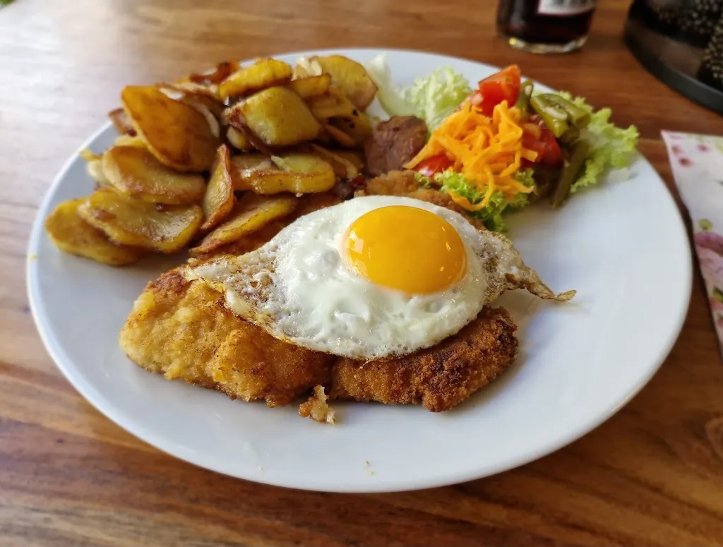 Angi‘s Schlemmerstübchen_See_slider_image_2