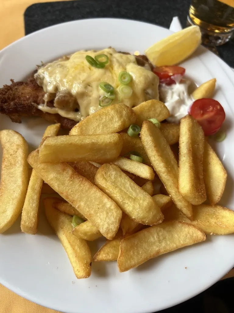 Carol Aird_Restaurant & Café Altstadt_See_recensione