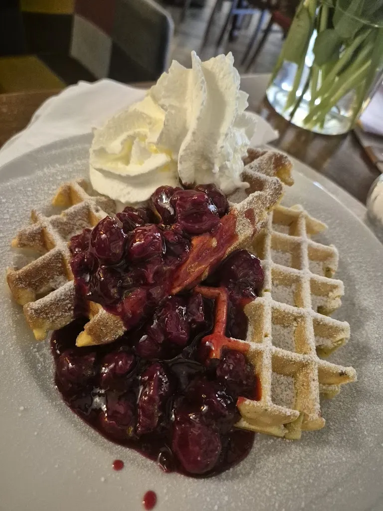 Restaurant & Café Altstadt_See_slider_image_2