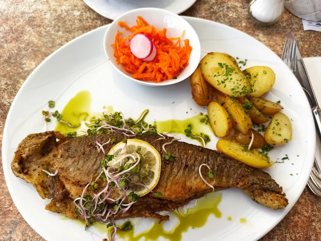 Restaurant Cafe Am See_See_slider_image_3