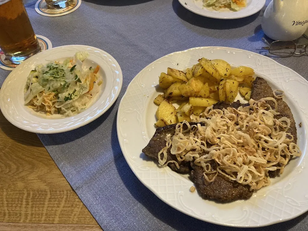 Andreas Rocholl_Gasthaus Susanne Stöhr_Flachslanden_review