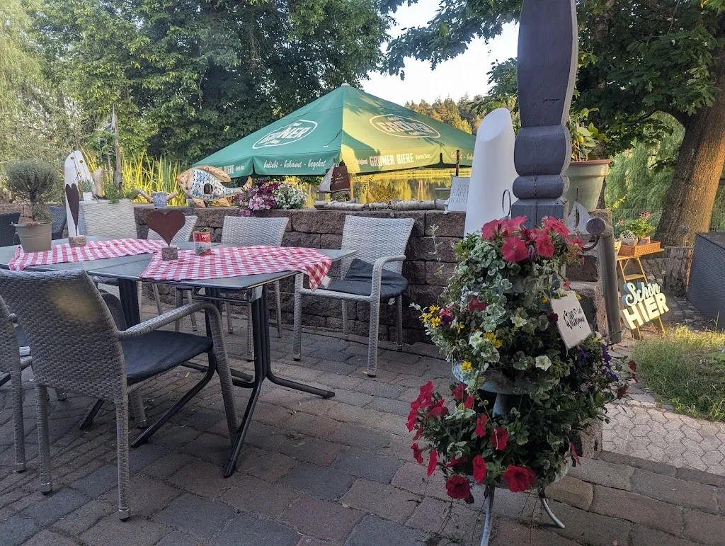 Gasthaus am Sonnensee ristorante a Flachslanden