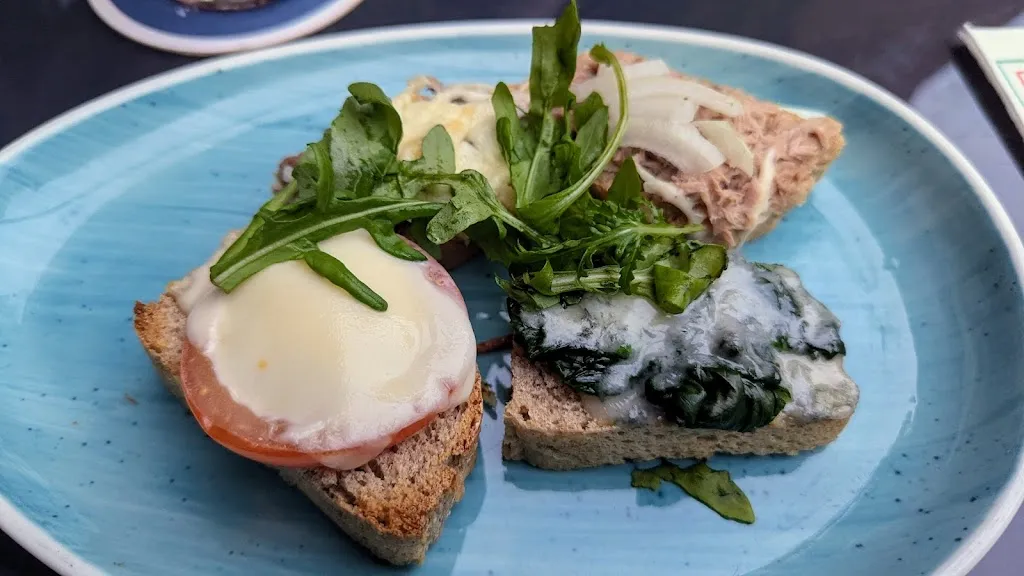 René Hohenhausen_La Casetta_Parchim_review