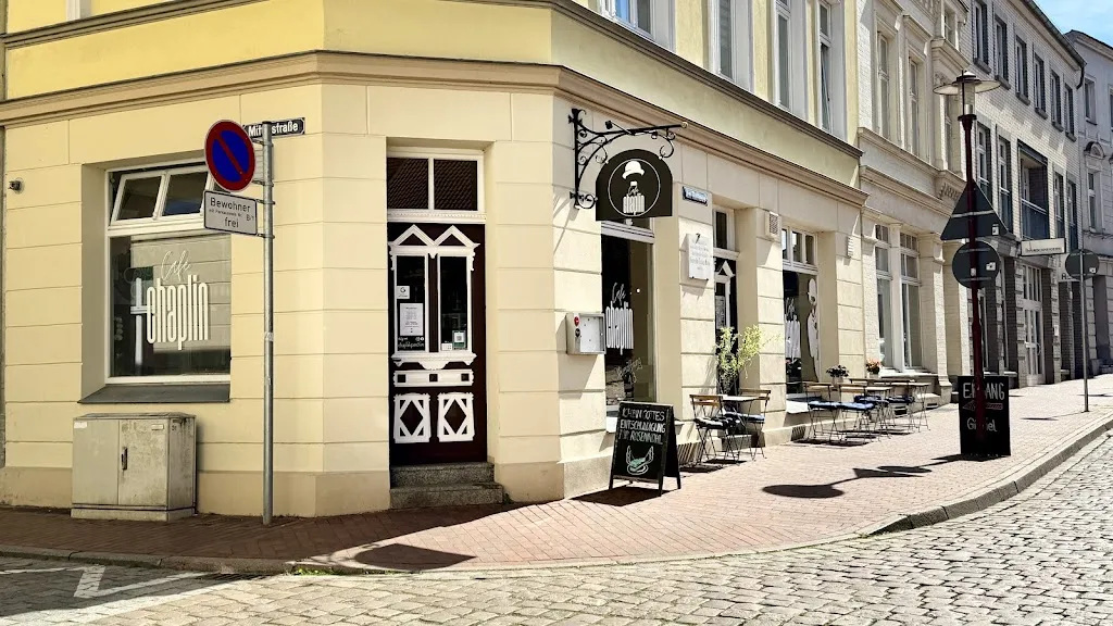 Café CHAPLIN_Parchim_slider_image_3