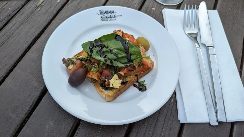 Menu_Alte Schwimmhalle am Schloss_Plön_image_4